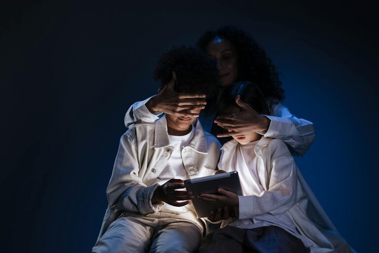 How to Protect Your Eyes During Screen Time: Essential Tips for Comfort